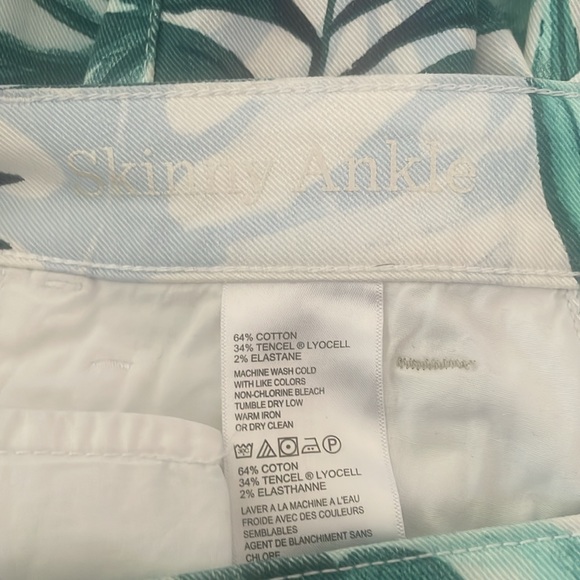 Tommy Bahama women’s leaf print ankle Pant (sample) 28 x28 - Picture 6 of 8